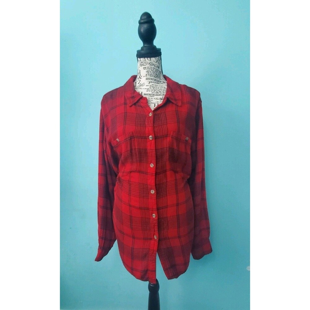 Ava & Viv Plaid Long Sleeve Button Down Shirt 1X Red Black Flannel Style Rayon